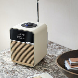 RUARK Compact Audio System R1mk4 - Cream Lacquer with Ash Grille
